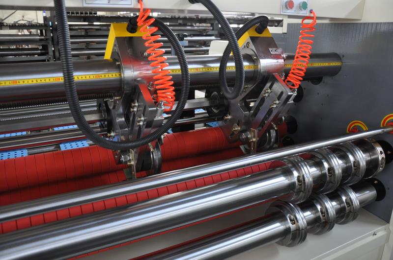 Auto Feeder Slitter Sconor machine
